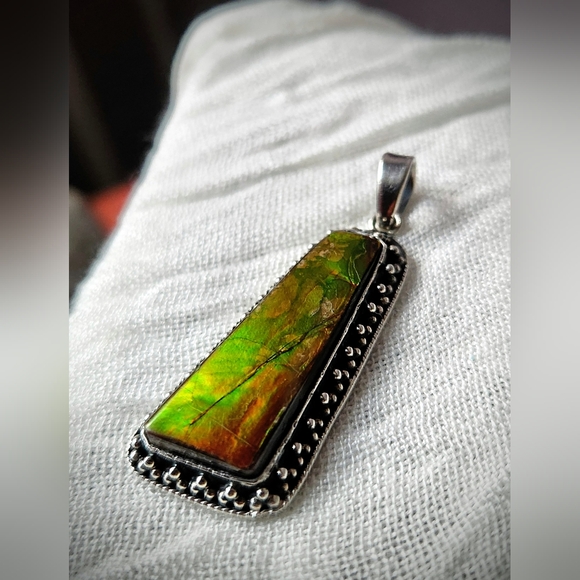AMMOLITE PENDANT - Picture 3 of 3